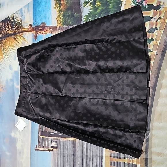 Halogen Pleated Polkadot Skirt Size 6 NWT - Picture 7 of 7